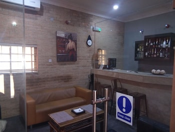 Bayview Resorts And Hotels,Independence Layout>>Enugu,3.5 star