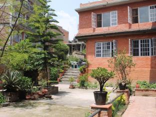 pradhan house homestay with garden