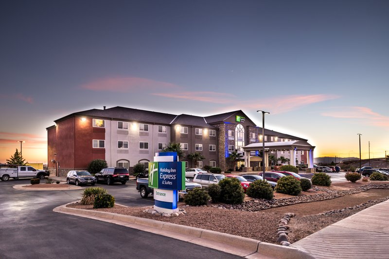 Holiday Inn Express Alamogordo,New Mexico>>Alamogordo,2.5 star