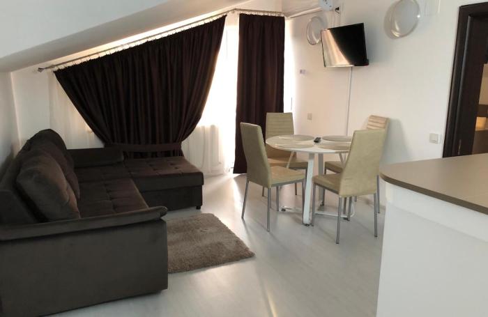 fast airport accomodation