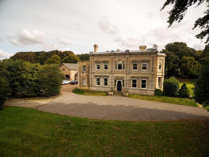 Cleatham Hall,Gainsborough>>Broughton,4.5 star