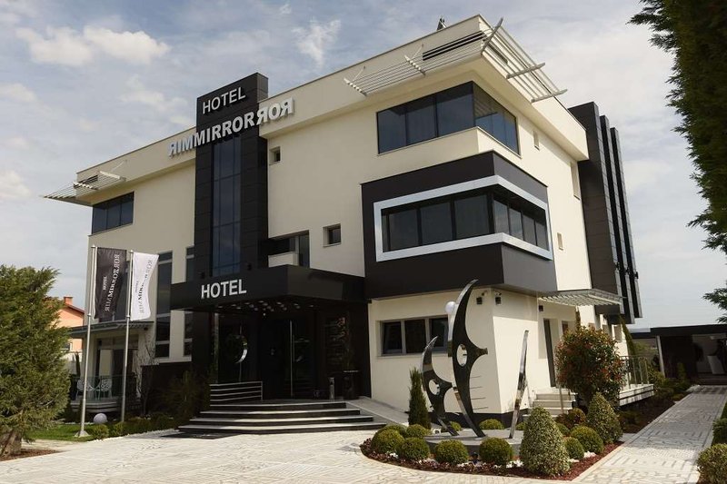 Hotel Mirror Skopje,Skopje>>Petrovec,3.5 star