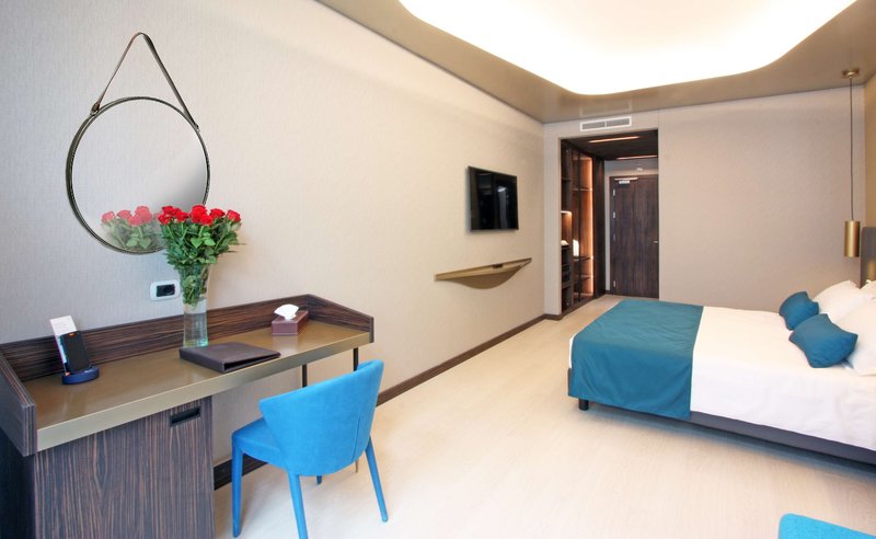 The Hive Hotel,Esquilino>>Ciampino,4 star