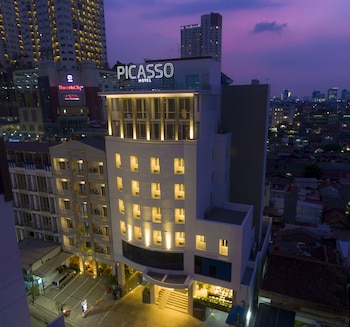 grand picasso hotel