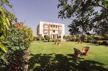 welcomheritage mount valley resort ranthambore
