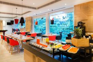 Red Fox Hotel Dehradun,Hathibarkala Salwala,3 star