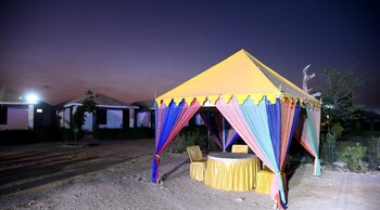 Garh Rajputana Camp,Jaisalmer>>Desert National Park,3 star