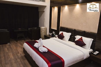 The Vishwanath Palace,Sitapur>>Misrikh,3 star