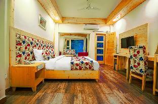 room-image