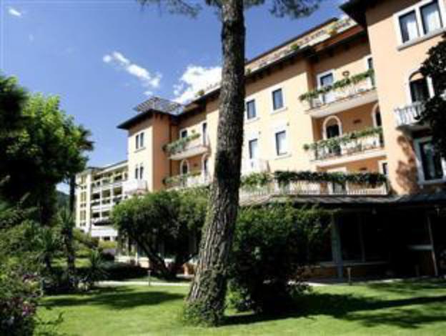 Hotel Regina Adelaide,Castelnuovo Del Garda>>Bardolino,4 star