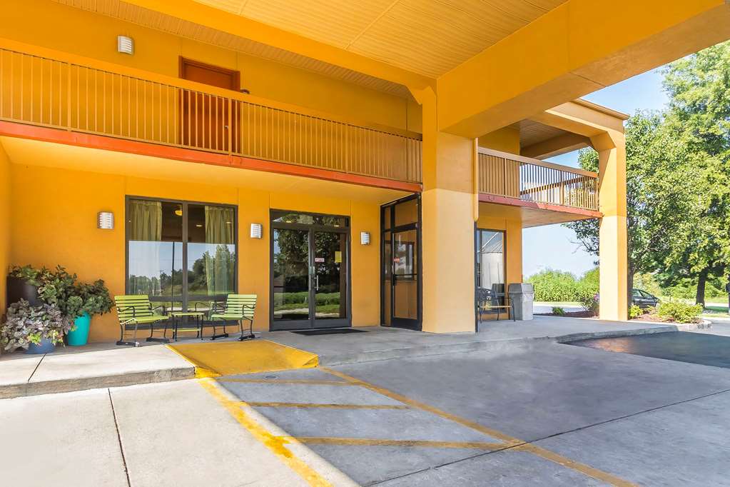 quality inn charleston sikeston