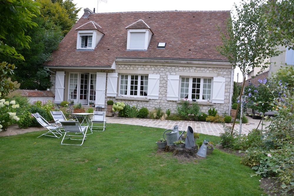 Chambre D'hotes Le Clos De Provins,Seine-Et-Marne>>Provins,3 star