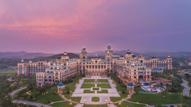 Hilton Dalian Golden Pebble Beach Resort