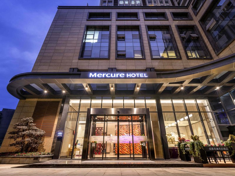 mercure chengdu huapaifang