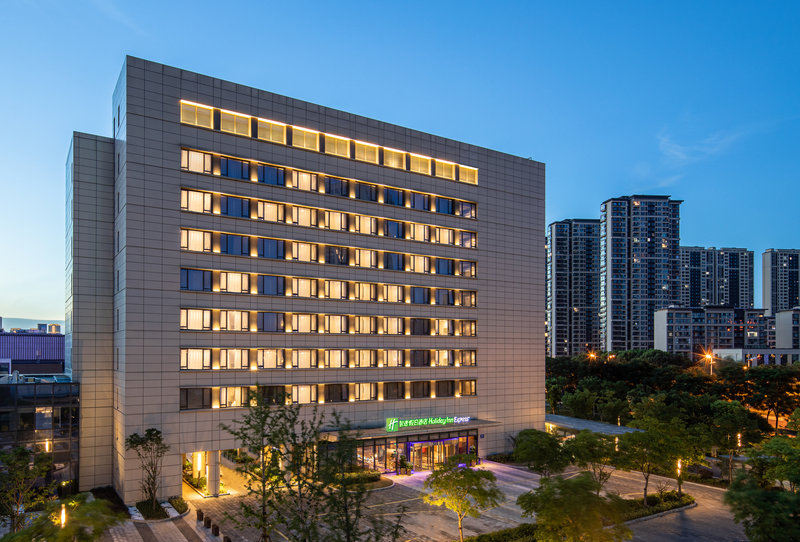 holiday inn express wuxi taihu new city an ihg hotel