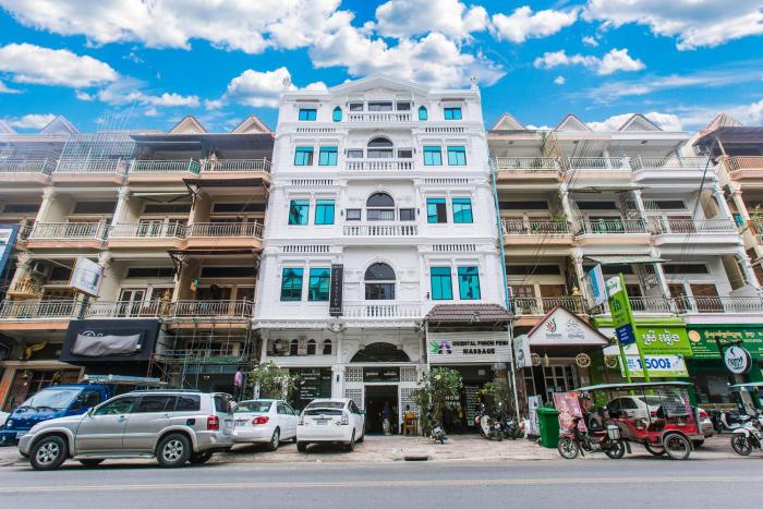grand elevation hotel