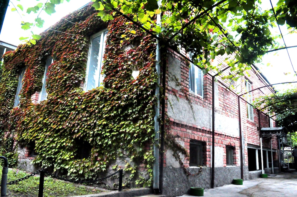 La Deka Guesthouse