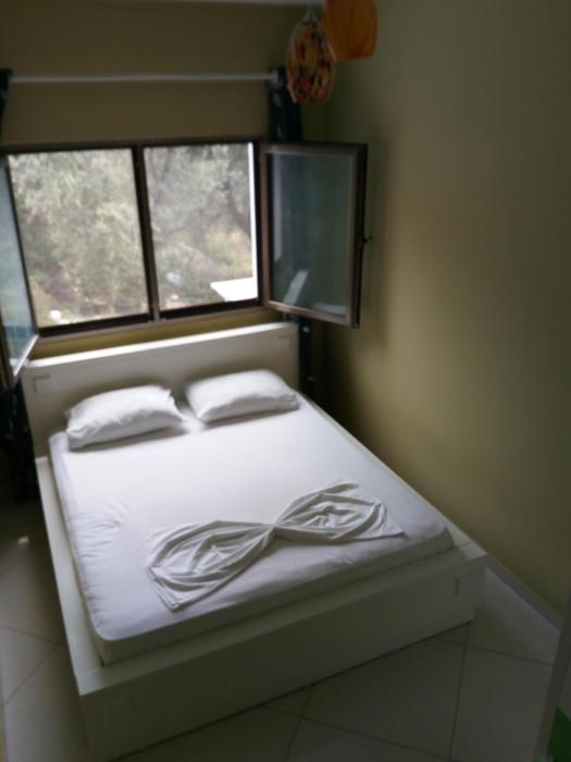 Spartila Apartments,Himare>>Dhermi,0 star