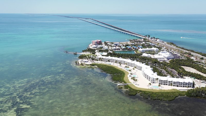 Isla Bella Beach Resort & Spa,Farara Shores>>Marathon,4 star