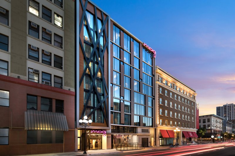 Moxy San Diego Downtown/Gaslamp Quarter,Poway>>Downtown San Diego,3.5 star