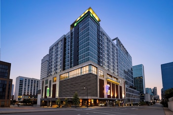 Holiday Inn & Suites Nashville Downtown - Broadway,Tennessee>>Nashville,3 star