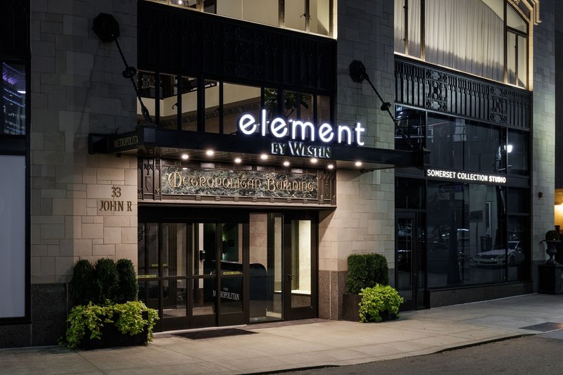 Element Detroit At The Metropolitan,Milan>>Detroit,3.5 star
