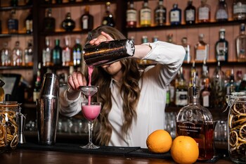 The Avoca Hotel,Castlewellan>>Belfast,1 star