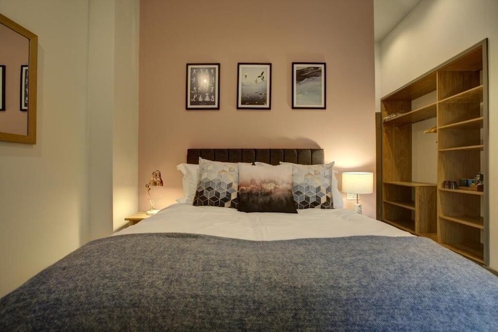 The Temple Inn,Bristol>>Bath And North East Somerset,3 star