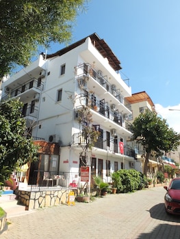 Caretta Pansiyon,Antalya Region>>Kas,1 star