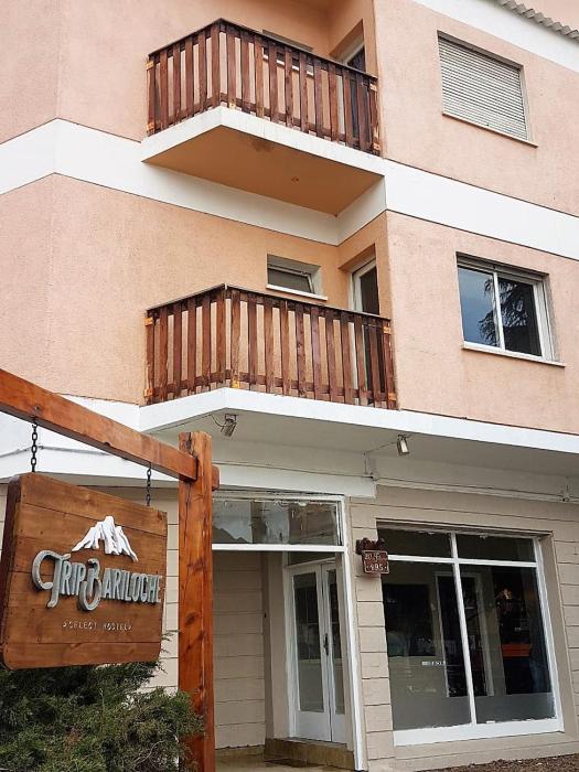 Trip Bariloche Select Hostel,Rio Negro>>San Carlos De Bariloche,2 star