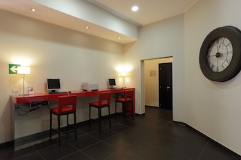 Holiday Inn Genoa City By Ihg,Liguria>>Genoa,4 star