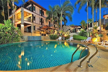 Kamala Villa Hill,Kamala Beach>>Kamala,3.5 star