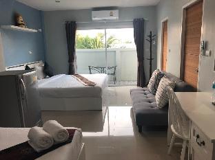 Khao Oat Airport,Nai Yang Beach>>Mai Khao,2.5 star