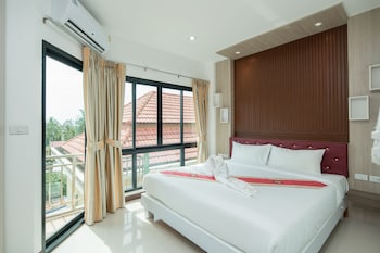 Baan Thai Beach Side Residence,Kathu>>Karon Beach,3 star