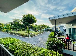 Baan Ruay Suk Resort, Lopburi,Baan Ruay Suk Resort Lopburi Is Conveniently Located In The Popular Lopburi City Center Area. The Pr,2 star