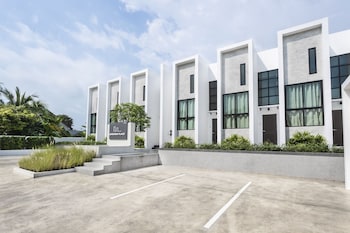 barayan place
