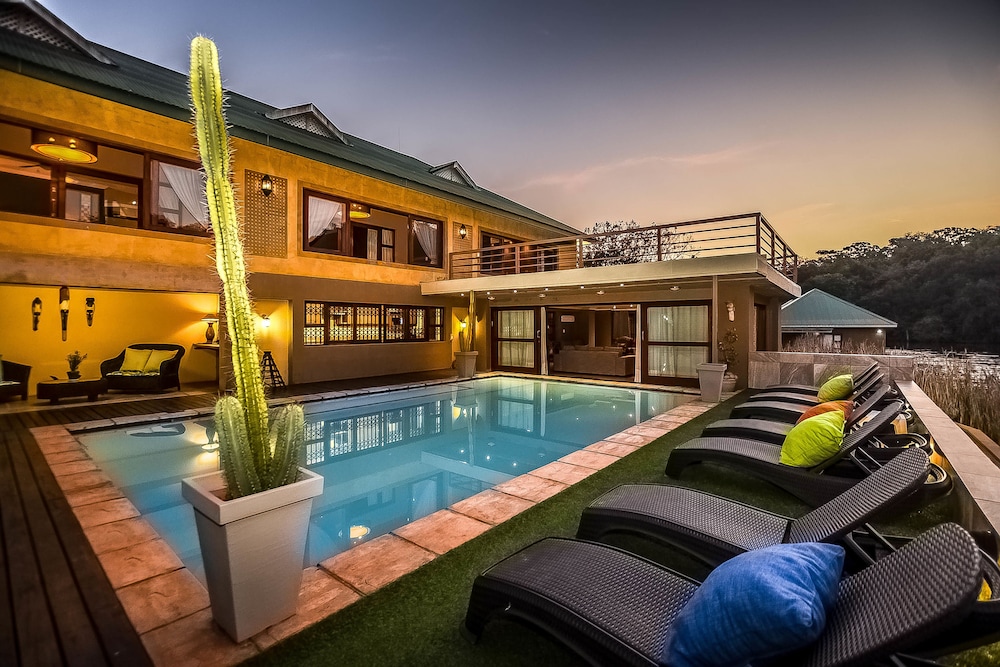 Bambuu Lakeside Lodge,Hazyview>>Ehlanzeni,3.5 star