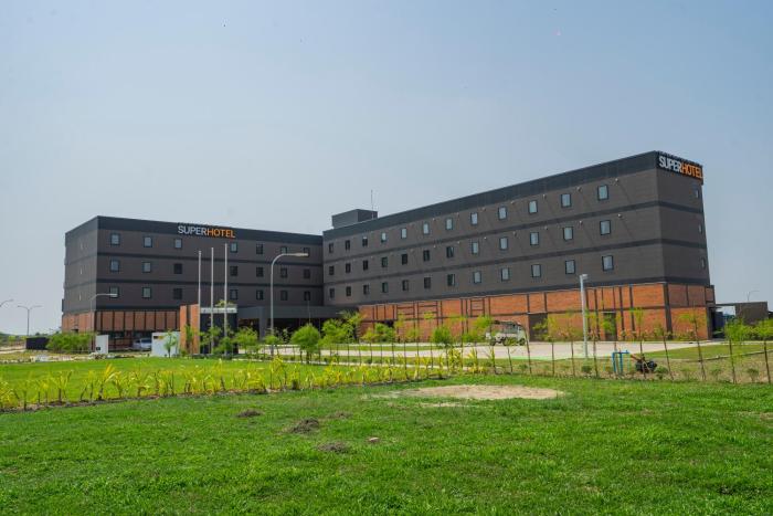 super hotel thilawa