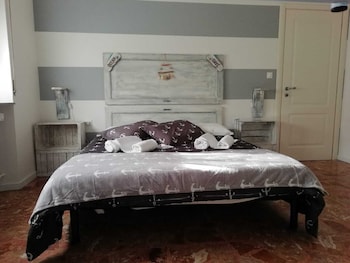 Good Morning Shopping,Serravalle Scrivia>>Alessandria,3 star