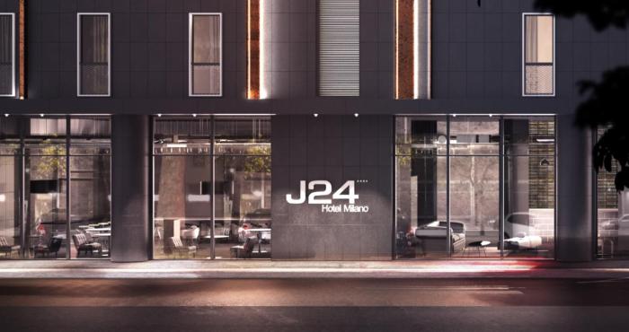 J24 Hotel Milano,Dergano>>Arcore,4 star