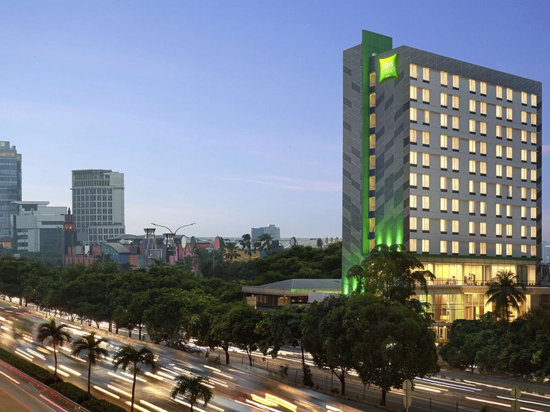 Ibis Styles Jakarta Simatupang,Jakarta>>Cilandak,3 star