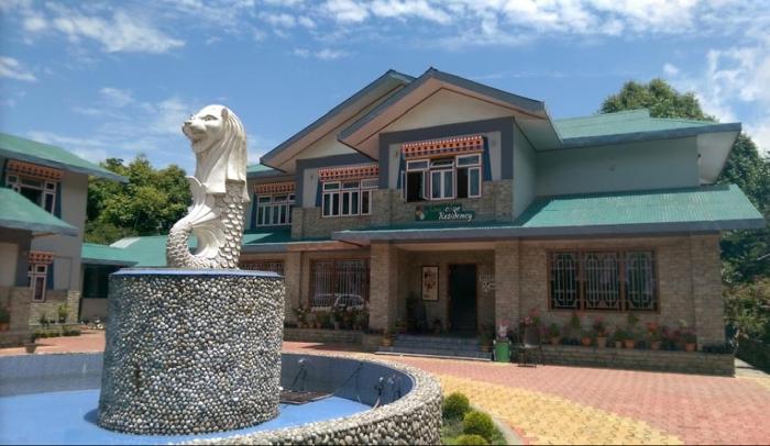 Khachoe Residency,Kalimpong>>Gangtok,2 star