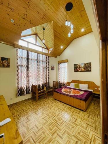 room-image