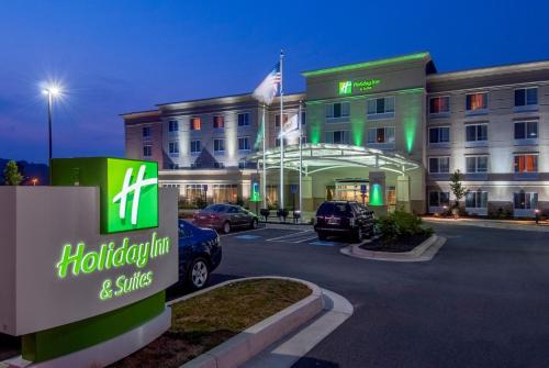 Holiday Inn Hotel & Suites Beckley By Ihg,Flat Top>>Beckley,3 star