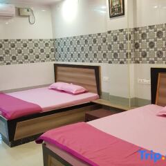 Sree Mukhyaprana Residency,,2 star