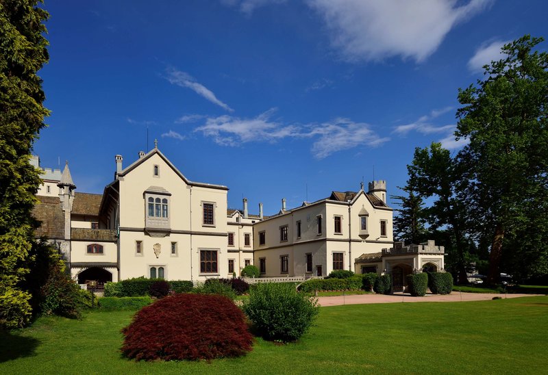 Castello Dal Pozzo,Arona>>Ameno,5 star