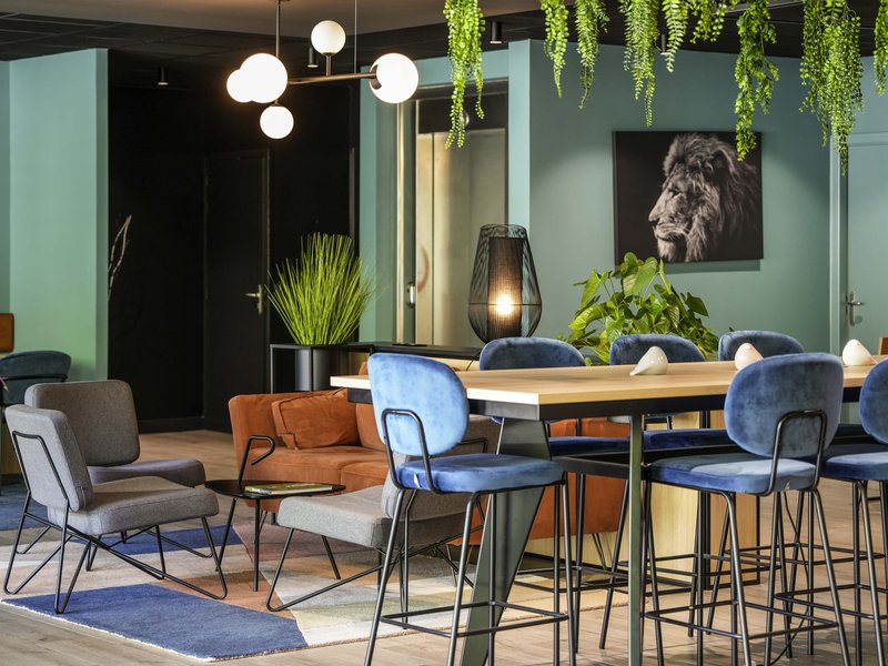 Ibis Vitre Centre,Near Notre-Dame De Vitre,3 star