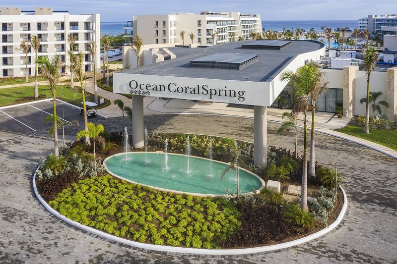 Ocean Coral Spring Resort - All Inclusive,Discovery Bay>>Corral Spring,5 star