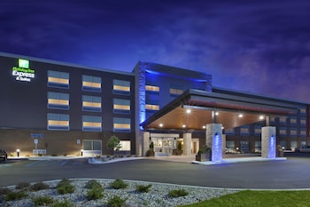 Holiday Inn Express Grand Rapids Airport North, An Ihg Hotel,Forest Hills>>Cascade,2.5 star