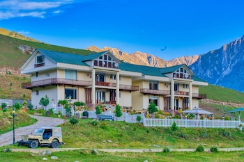golden meadows hotels and resorts